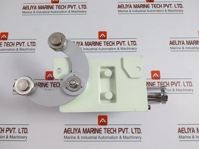 Limit-Switch-Ac-220V-10A-Yaskawa-PSK0-110BKD2-210362-2