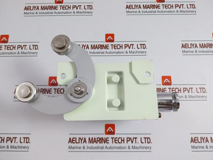 Limit-Switch-Ac-220V-10A-Yaskawa-PSK0-110BKD2-210362-2
