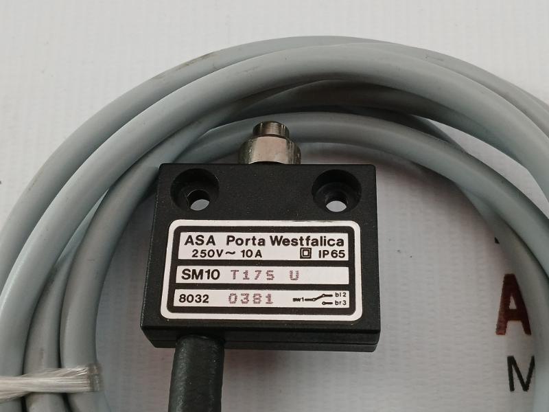 Limit Switch With A Grey Cable Sm10 T175 U Asa Schalttechnik