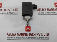 Limit Switch With A Top Push Roller Actuator Micro Instruments