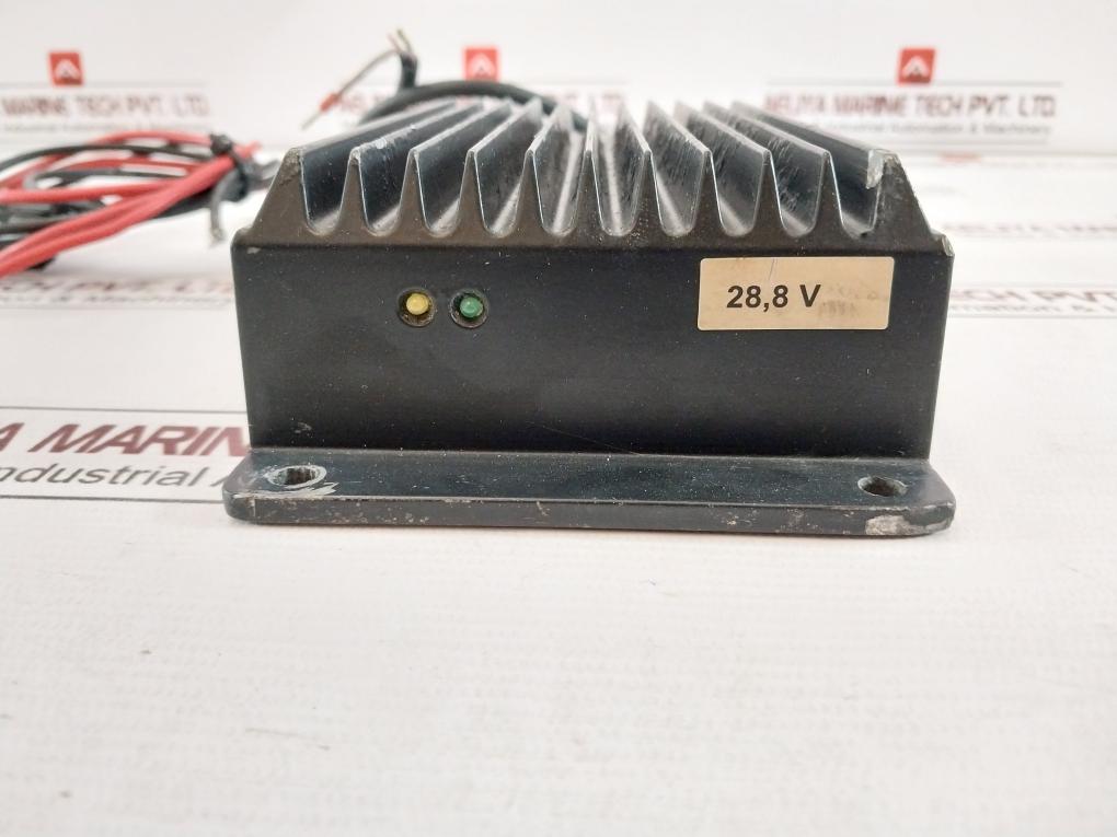 Lindmark Electric 24V/8A Battery Charger 24V Dc 8A Ip65 28,8V