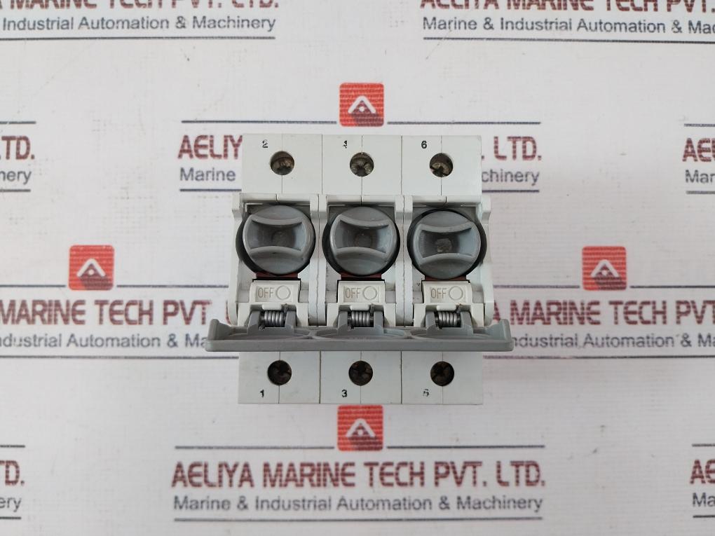 Lindner 4863.06304 Disconnect Fuse Switch 63A-440V 50Hz Ac22