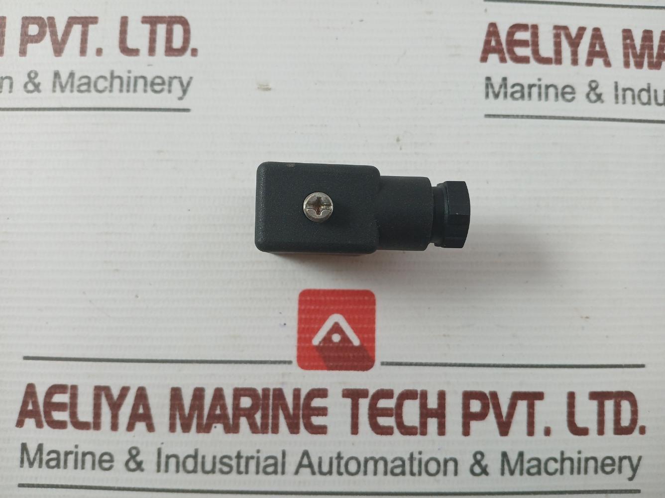 Line Socket Connector/Stuttgart Gmbh 1834484051 Bosch