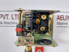 Linero Controls Hs-230 Pressure Control Switch 0.5-3 Mpa Ac 125V/250V 3.3 Mpa
