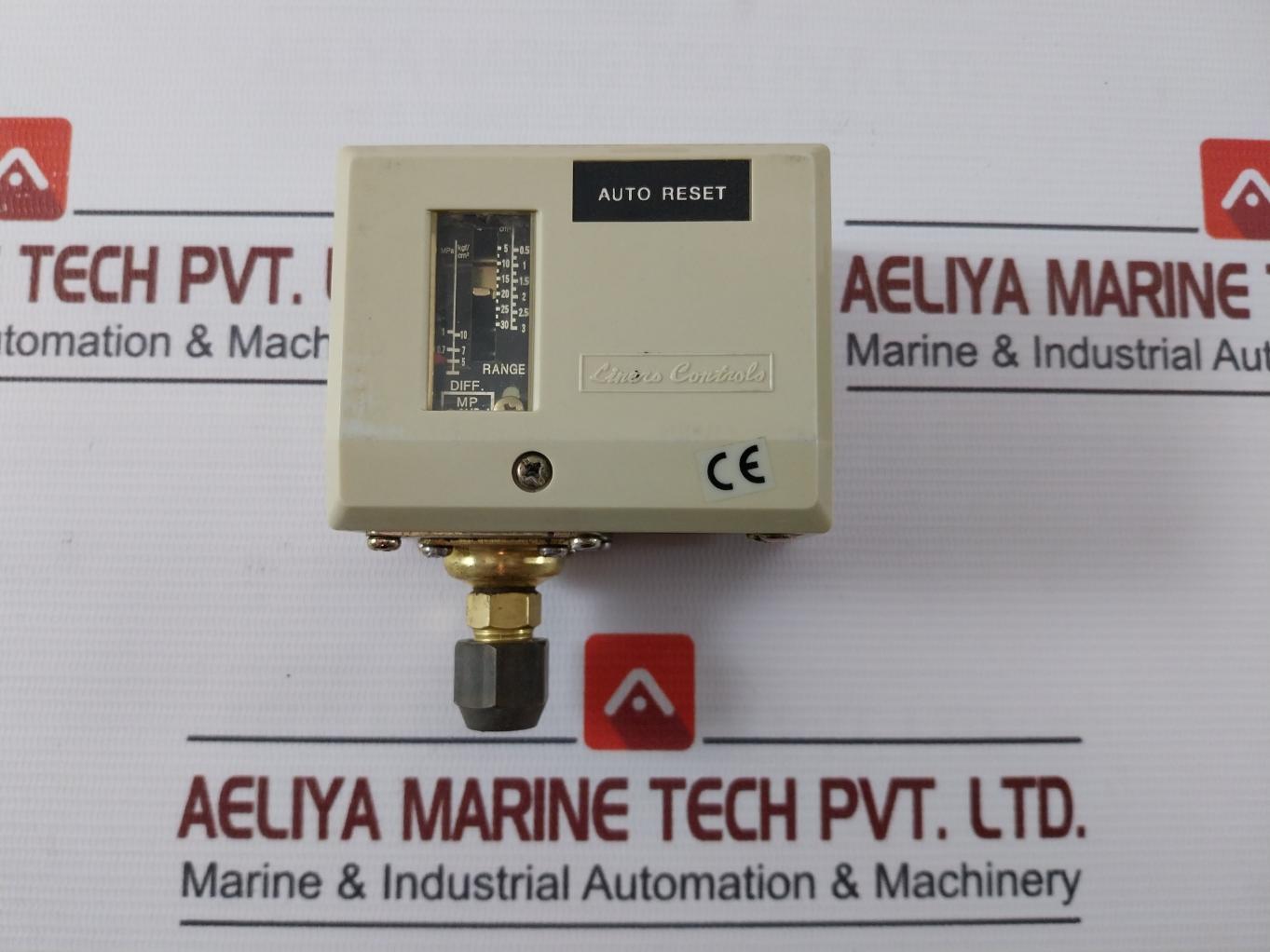 Linero Controls Hs-230 Pressure Control Switch 0.5-3 Mpa Ac 125V/250V 3.3 Mpa