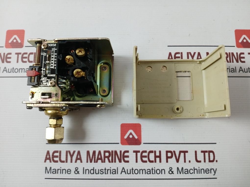 Linero Controls Hs-230 Pressure Controls Switch 5-30 Kgf/Cm2 Ac 125V/250V