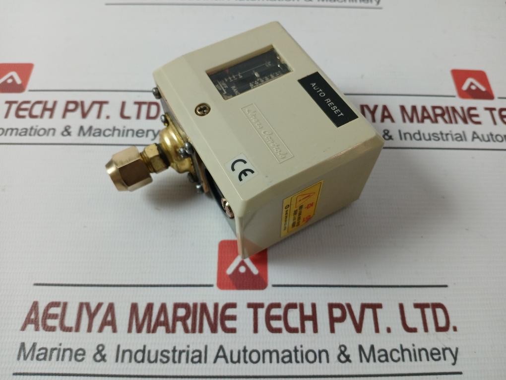 Linero Controls Hs-230 Pressure Controls Switch 5-30 Kgf/Cm2 Ac 125V/250V