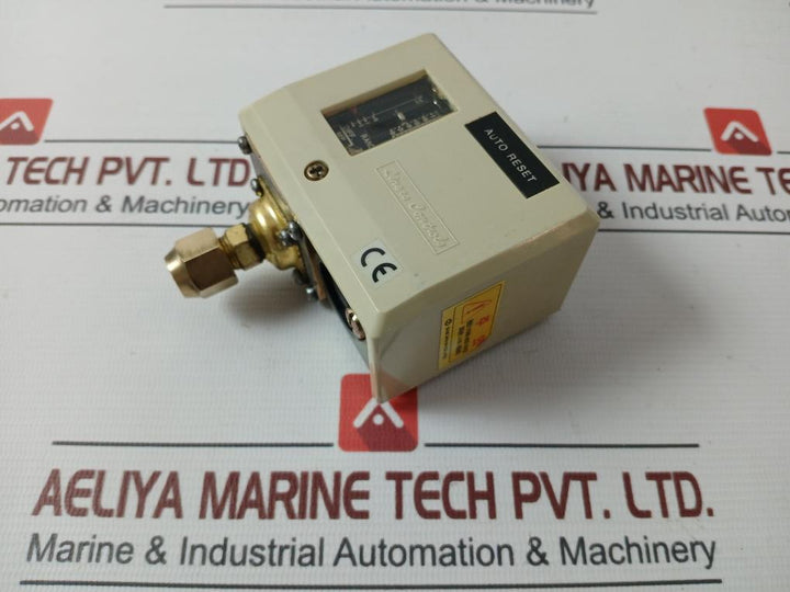 Linero Controls Hs-230 Pressure Control Switch 5-30 Kgf/Cm2 Ac 125V/250V 9147