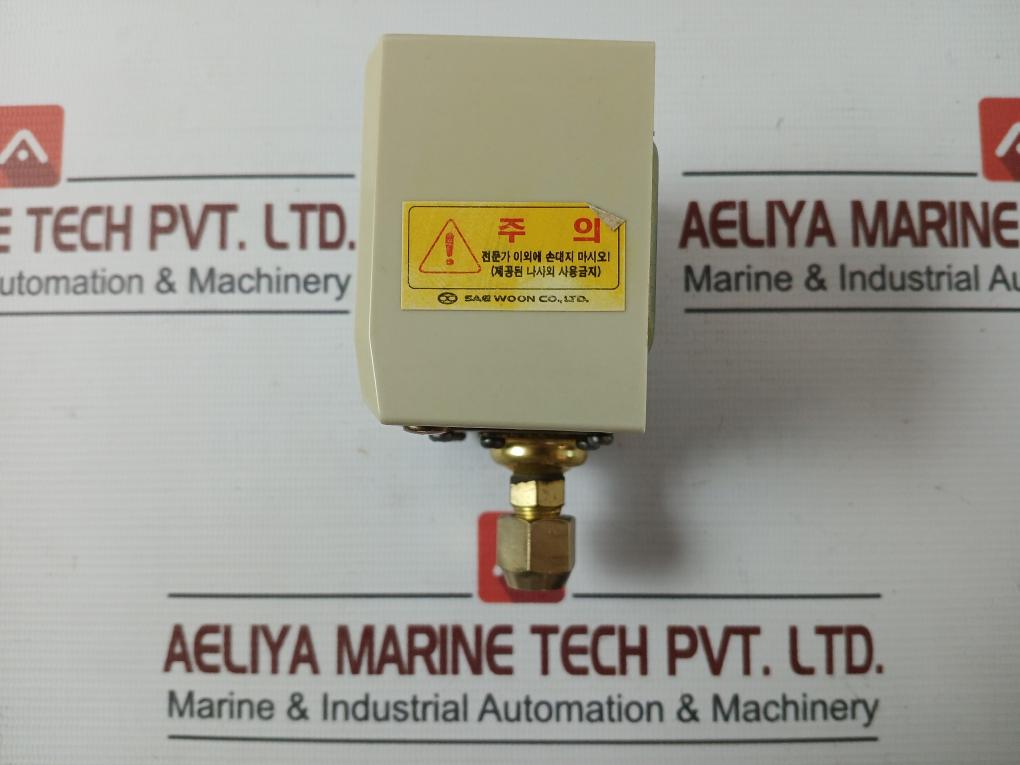 Linero Controls Hs-230 Pressure Controls Switch 5-30 Kgf/Cm2 Ac 125V/250V