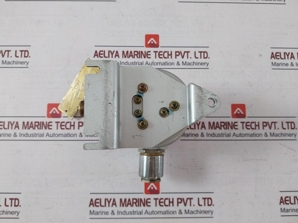 Liniax Pif091/4220 Pressure Transmitter F.O. Bunk Press Oscg Dc 24V