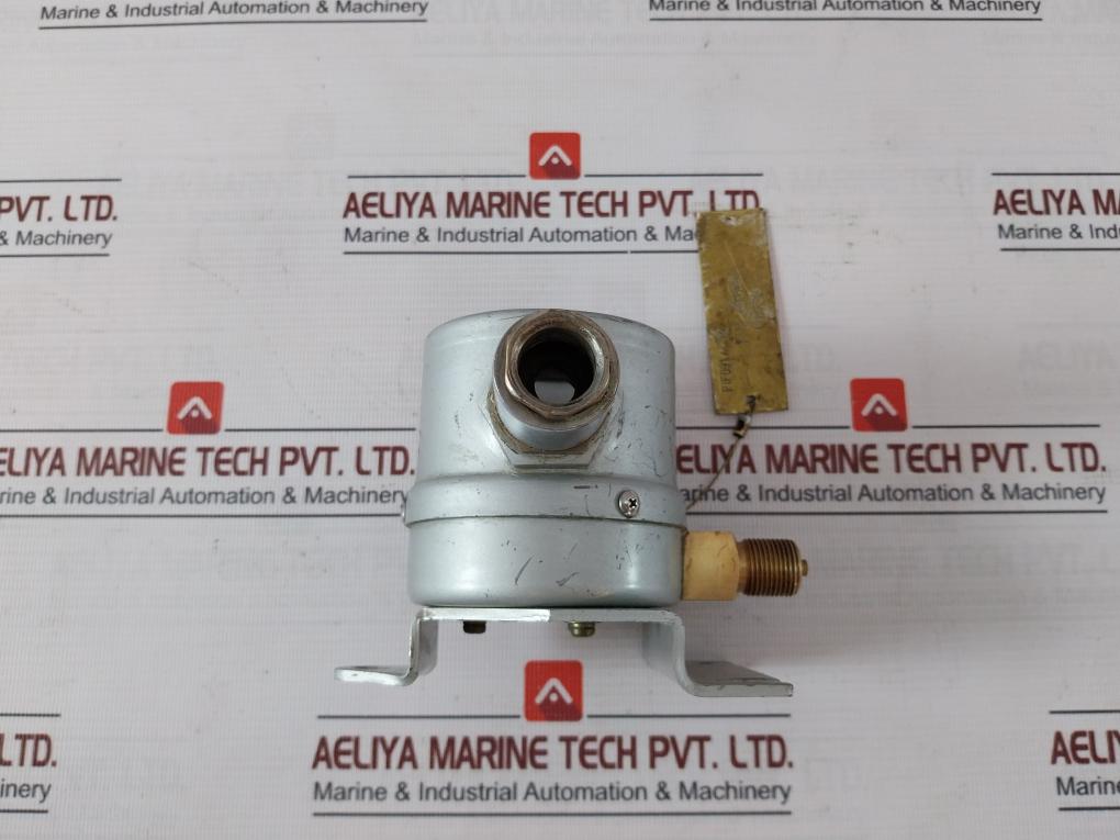 Liniax Pif091/4220 Pressure Transmitter F.O. Bunk Press Oscg Dc 24V