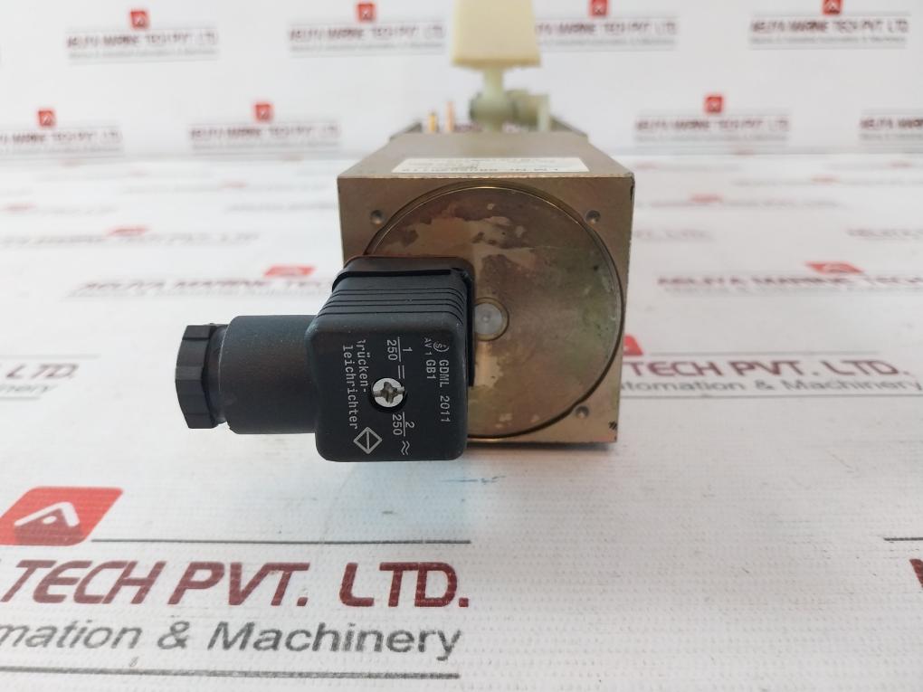 Lm Liftmaterial 0805020119 Elevator Door Header 230V