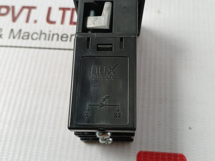 Lot Of 10X Cr40-d0G Hanyoung Nux 12-24 Vdc Rectangular Lamp