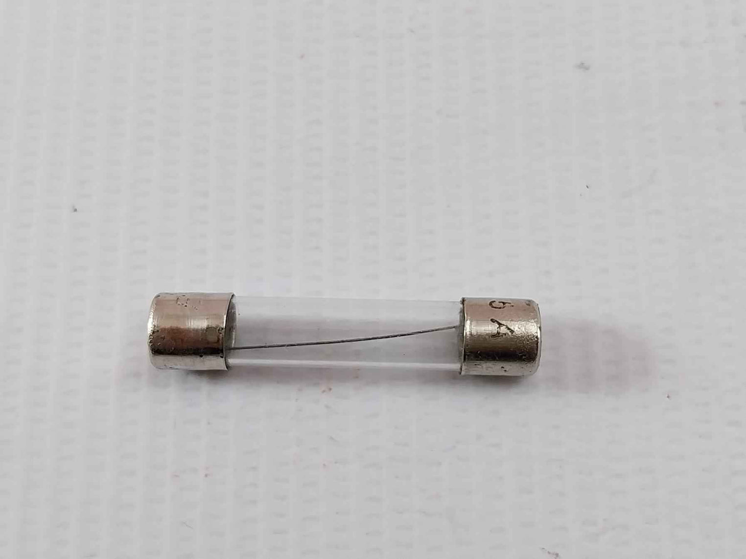 Lot Of 10X Esi F 5 A Glass Cartridge Fuse 6.35Q X 32 M.M 250V