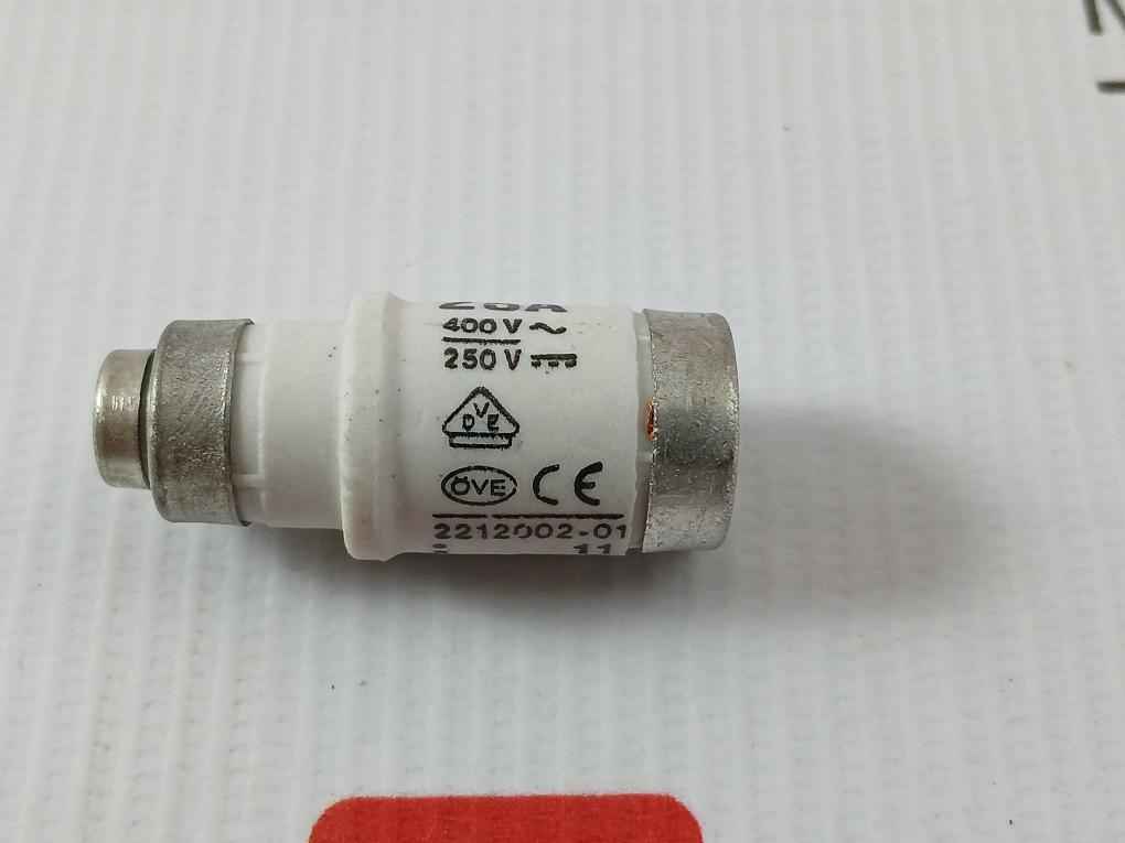 Lot Of 10X Eti 2212002-01 Bottle Fuse