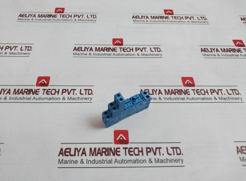 Lot Of 10X Finder 95.05 Clamp Terminal Socket 10A-250V 300V Max 10A Per Pole K/11