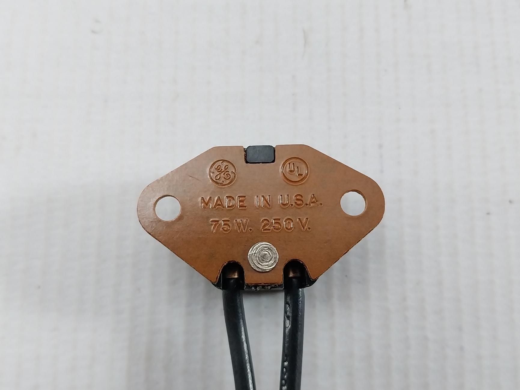 Lot Of 10X General Electric Alf-141-32 Lamp Holder 75W 250V