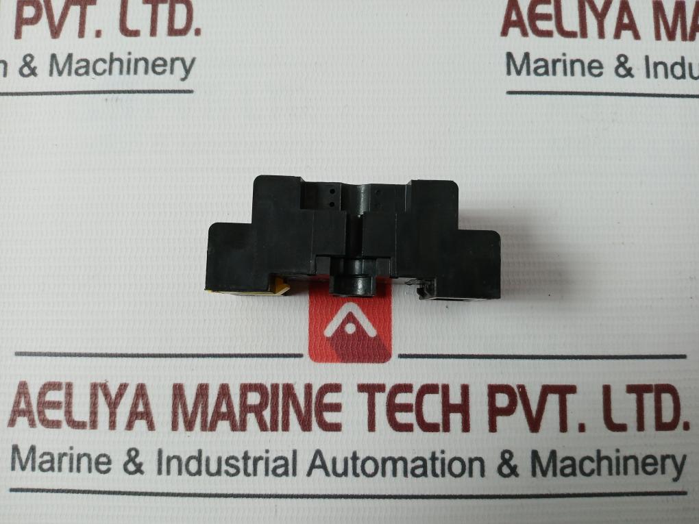 Lot Of 10X Honeywell Szx-smf-08N Track Mounted Relay Socket 5A 250Vac