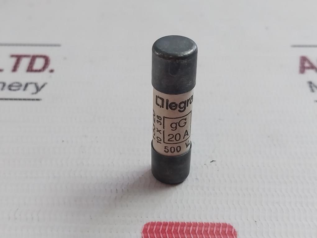 Lot Of 10X Legrand 133 20 Fuse Cylindrical Gg 20A