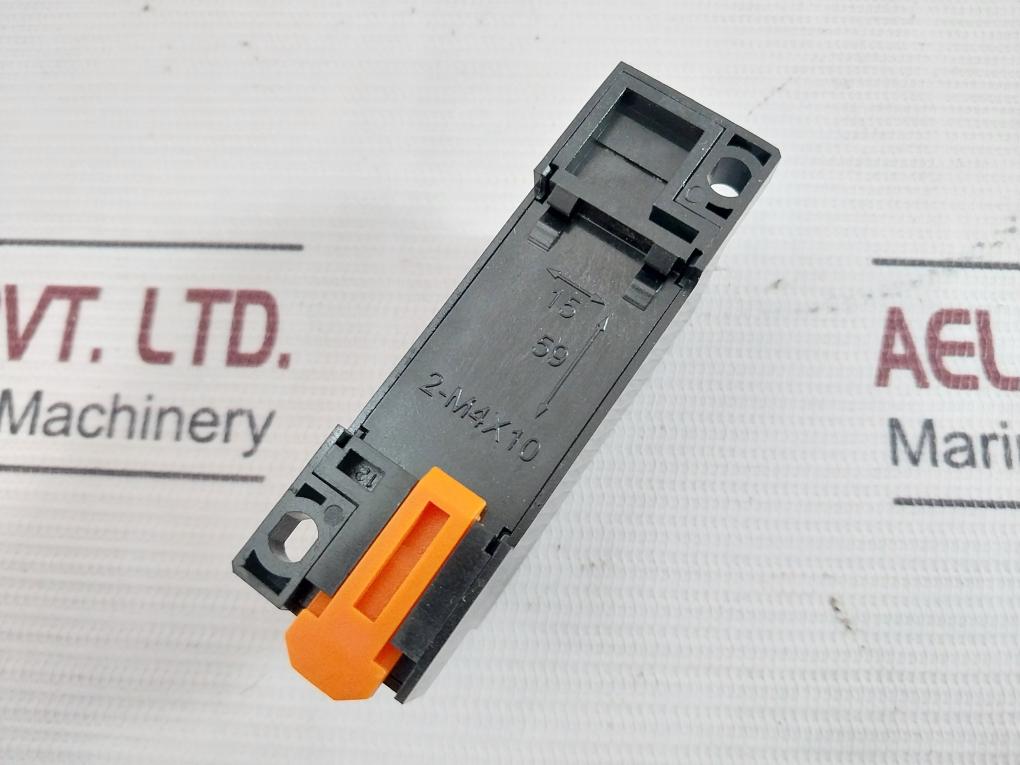 Lot Of 10X O/E/N 37-9900-200 Relay Socket