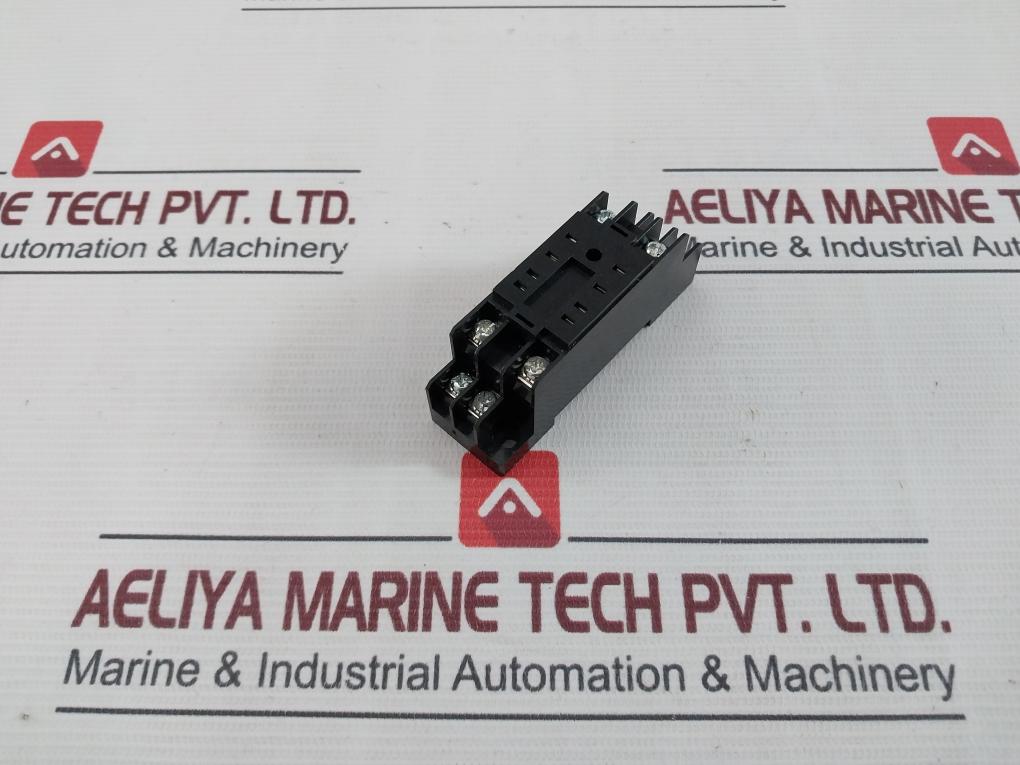 Lot Of 10X O/E/N 37-9900-200 Relay Socket