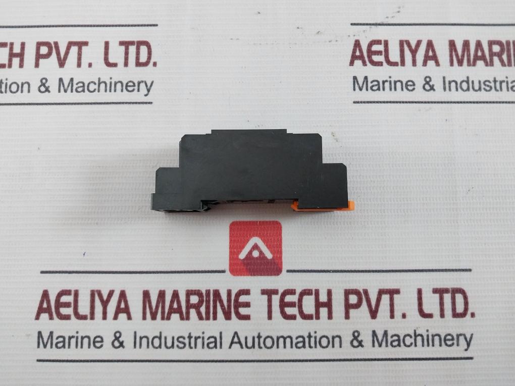 Lot Of 10X O/E/N 37-9900-200 Relay Socket