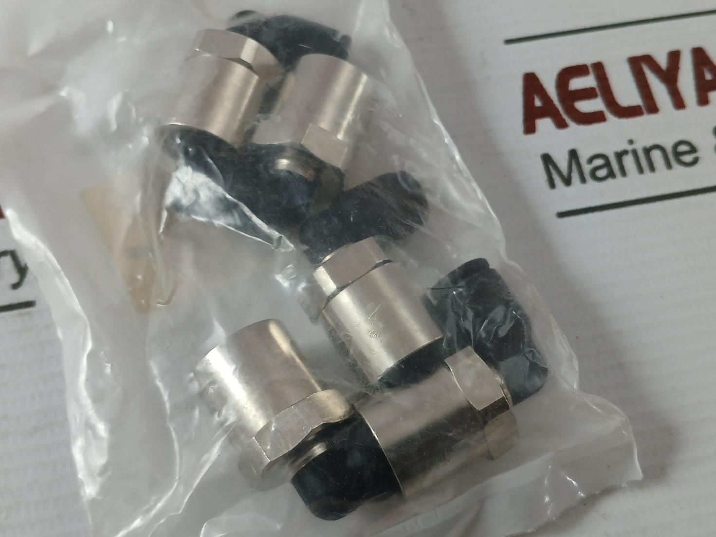 Lot of 10X RS 227-5969 Pneumatic Push-to-Connect Fitting 6mm 1/4 Inch