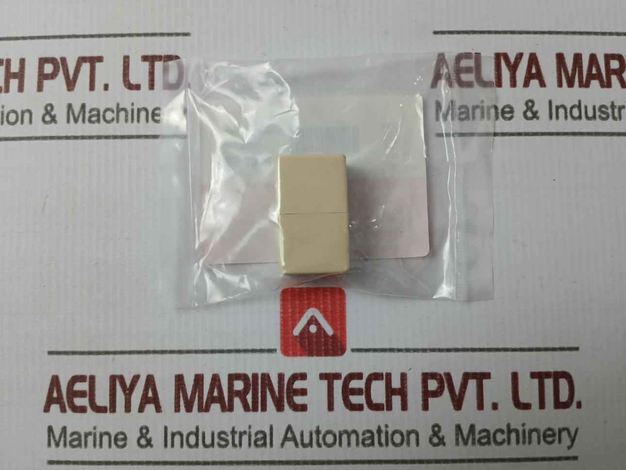 Lot Of 10X Rs Pro 186-3048 Pro Rj45 Coupler