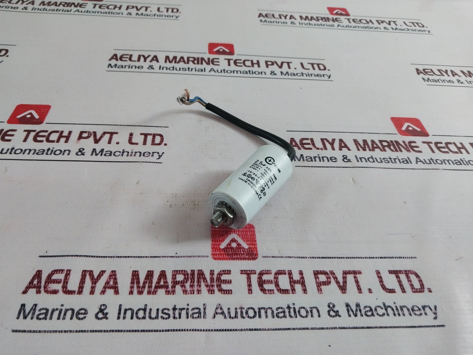 Lot Of 10X Vyhr 2.5 μF ±5% Yhr Motor Capacitor 450Vac