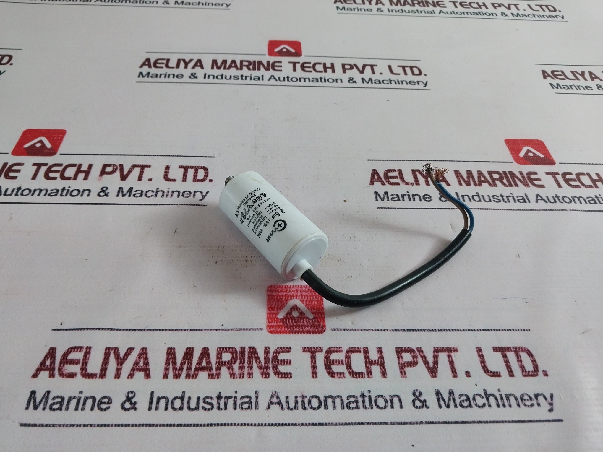 Lot of 10X VYHR 2.5 ?F ±5% YHR Motor Capacitor 450VAC