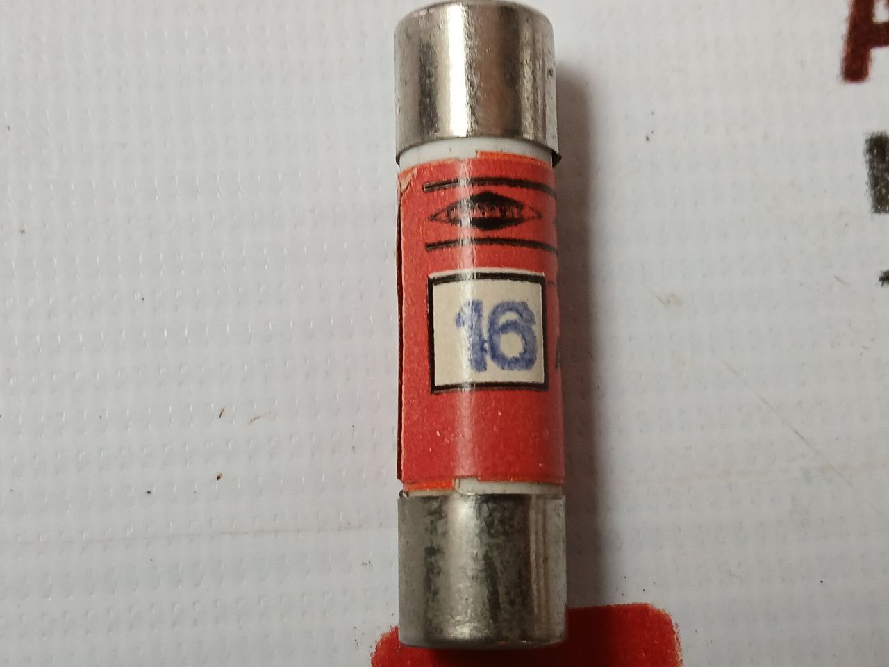 Lot Of 10x 16a 600vac Current Limiting Fuses, Action Am 10x38