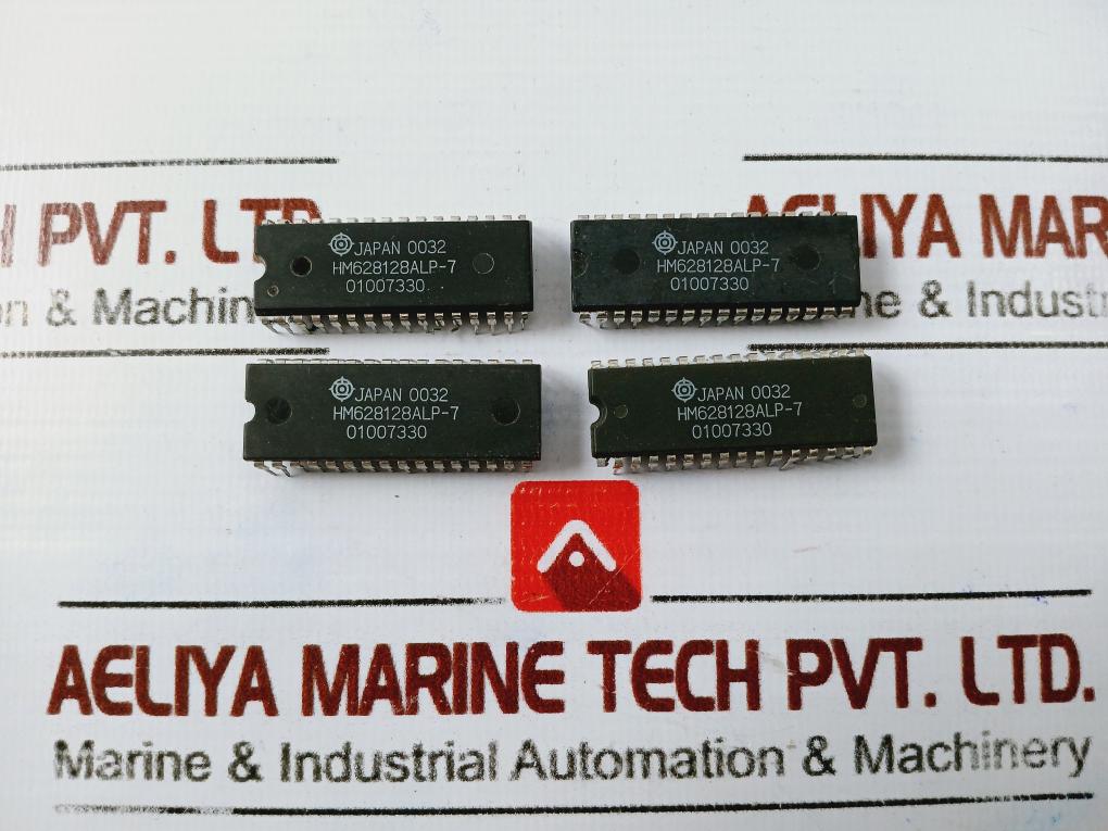 Lot Of 10x Hitachi Hm628128alp-7 Integrated Circuit Dip-32