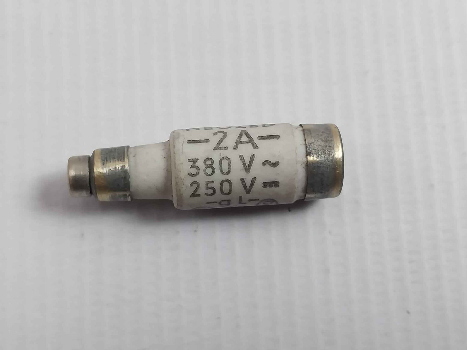 Lot Of 10x Siemens 2a Gl Bottle Fuse 415v