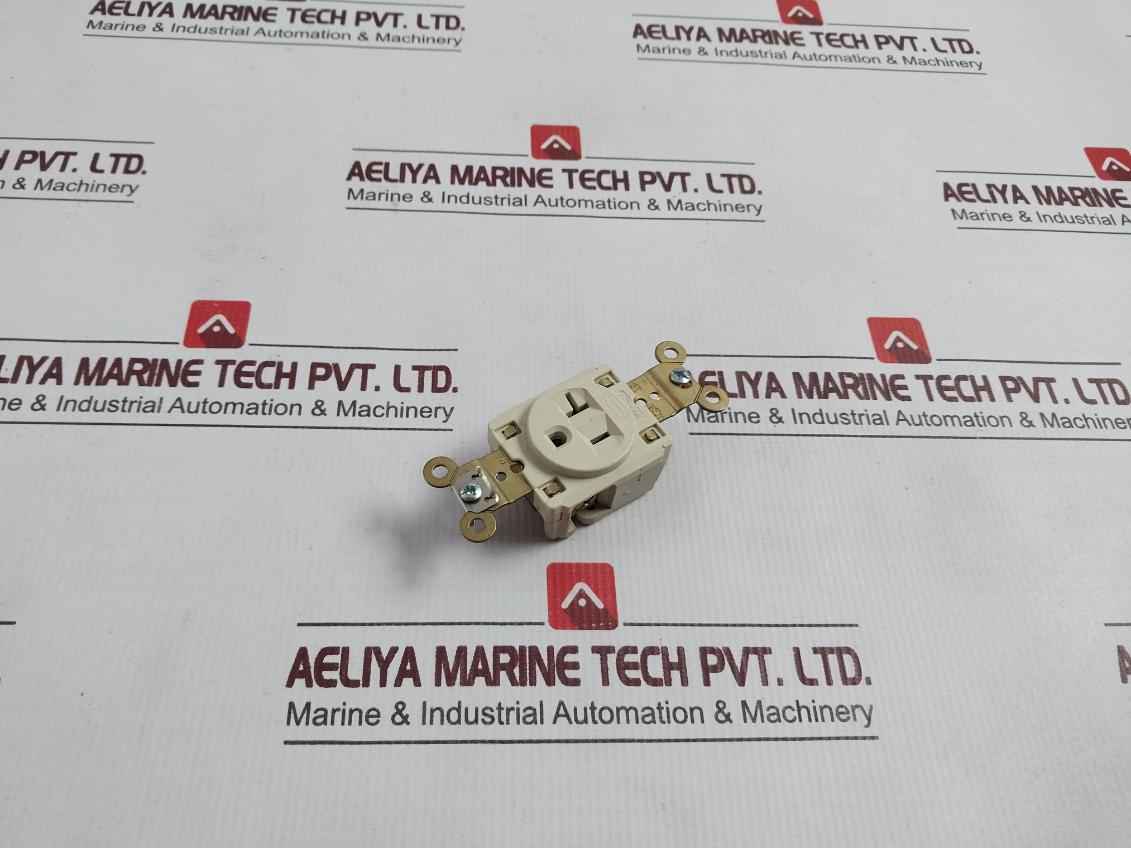 Lot Of 11X Hubbell Hbl5361Inp7I Flush Type Receptacle 20A-125V