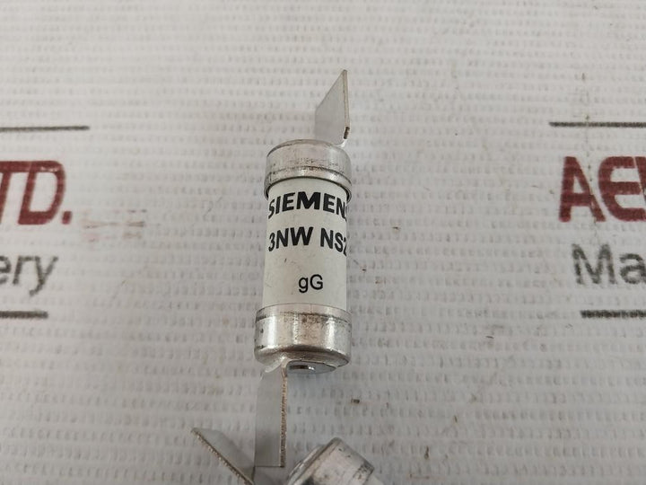 Lot of 11X Siemens 3NWNS2 HRC Fuse Link 2 AMPS 415VAC 80KA 36966820 100696641