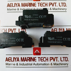Lot of 13X Omron PTF14A-E Relay Base 1339H2 Max 10A 240V