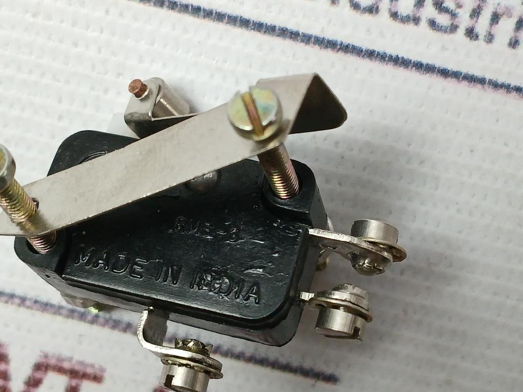 Lot of 17X RMS-3 Push Micro Limit Switch Level Roller Actuator