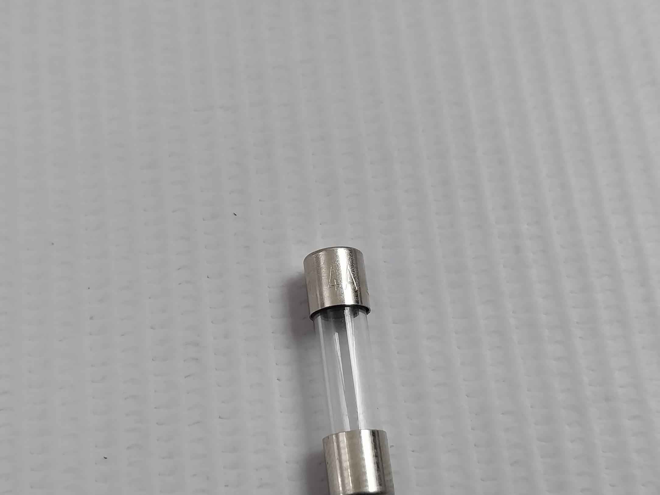 Lot Of 17X Siba 179 120 Glass Fuse 250V