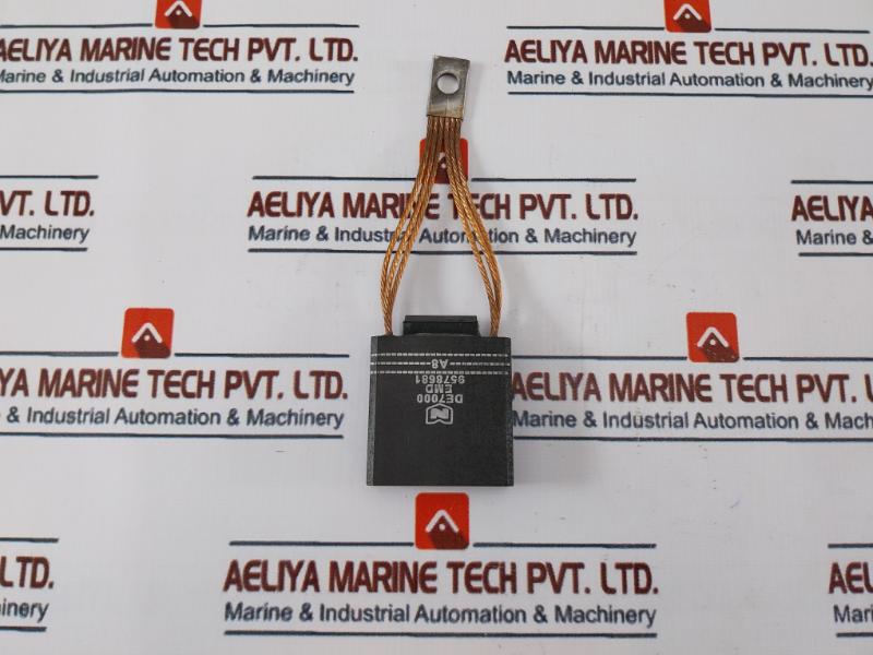 Lot of 13x National Carbon DE7000 Brush, 9578681