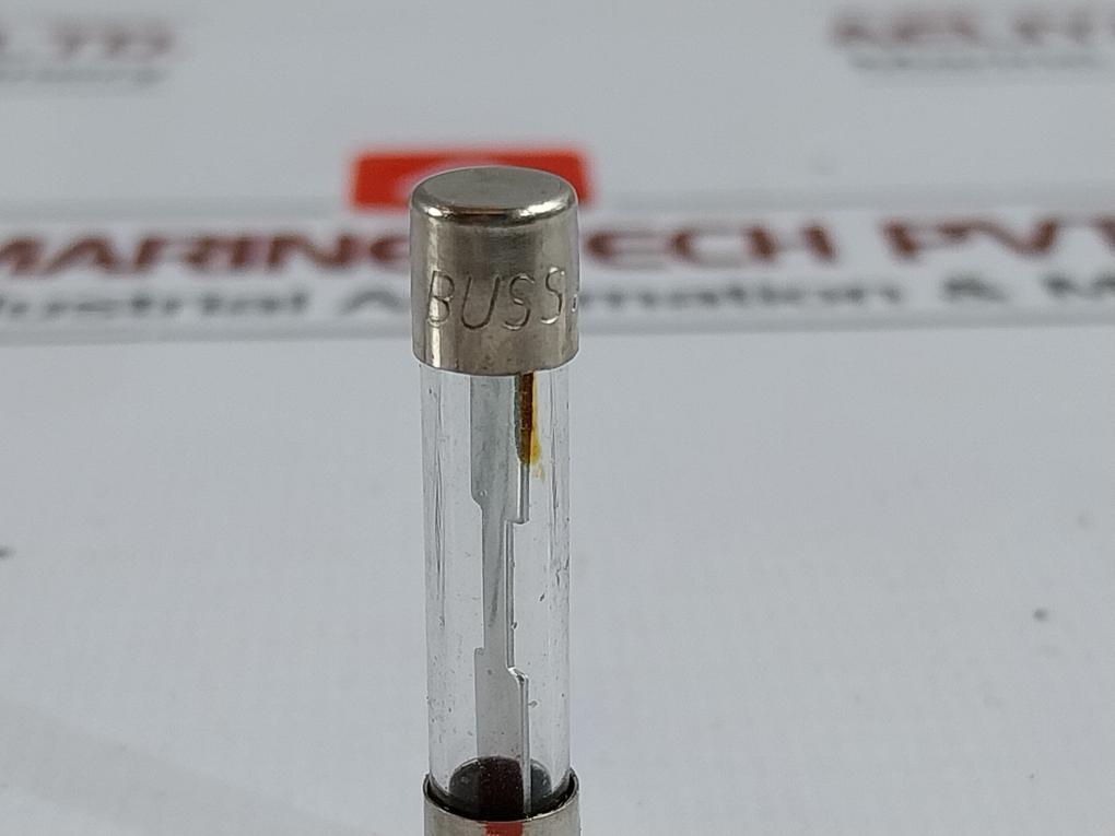 Lot of 19X Buss AGC-30A Glass Tube Fuse 32V, 4XH53