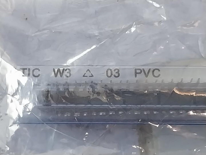 Lot of 20X Fairchild NE555N Timer Integrated Circuit (IC)