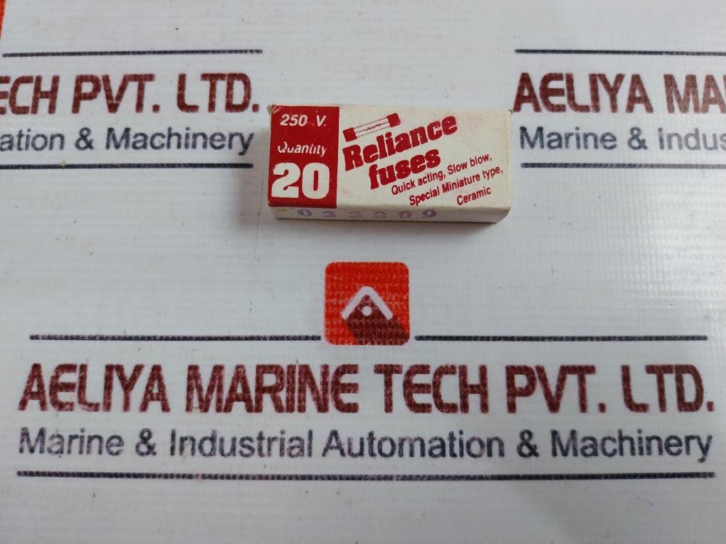 Lot of 20X Reliance Electronics RQB Fuse 250V