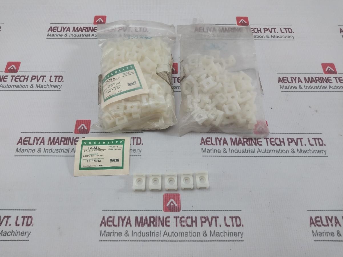 Lot Of 253X Greenlite Gcm-l Screw-fixed Cable Tie Mount Base