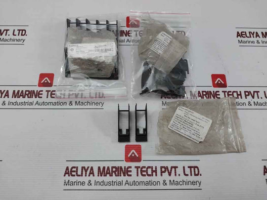 Lot Of 29X Schneider Electric Rgzr215 Plastic Maintaining Clamp For Rgz Socket