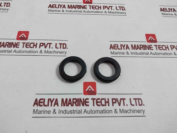 Lot Of 2X 1X4312 Grommet