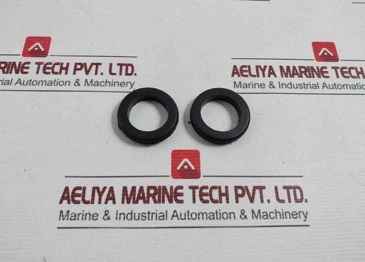 Lot Of 2X 1X4312 Grommet