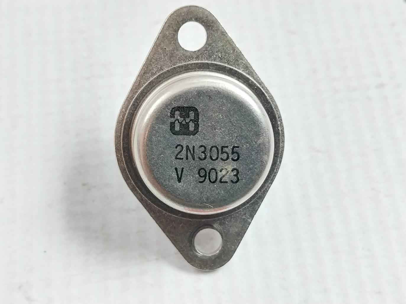 Lot Of 2X 2N3055 Power Transistor - V 9023