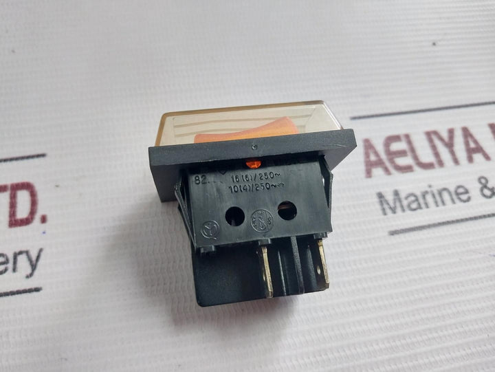 Lot Of 2X 321300-0006 82 Switch for Hot Bain 16 (6)/250