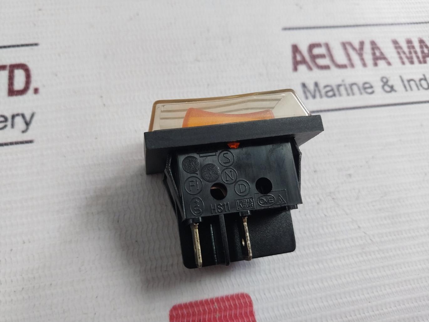 Lot Of 2X 321300-0006 82 Switch For Hot Bain 16 (6)/250