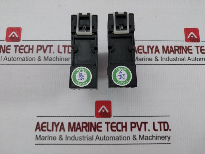 Lot Of 2X 55.34.8.110.0050 Plug-in Relay With Socket 10A 250V Finder